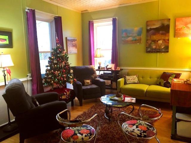 The Muse Gallery Guesthouse Milwaukee Bagian luar foto