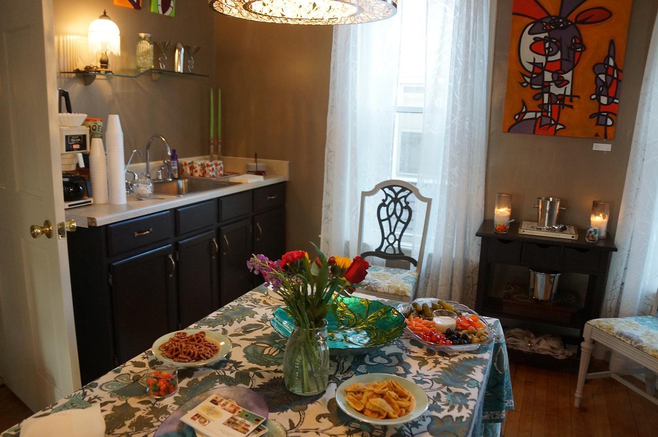 The Muse Gallery Guesthouse Milwaukee Bagian luar foto