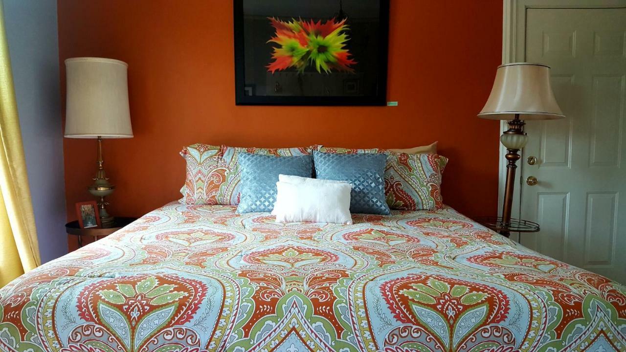 The Muse Gallery Guesthouse Milwaukee Bagian luar foto