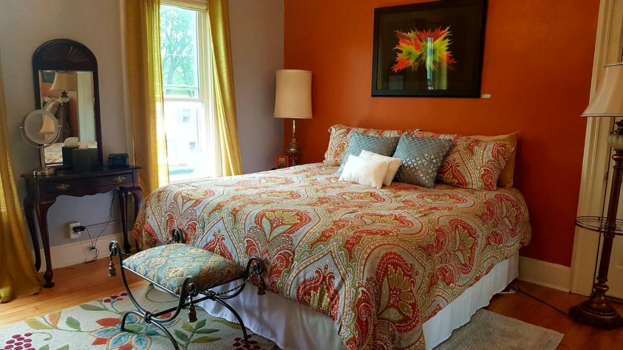 The Muse Gallery Guesthouse Milwaukee Bagian luar foto